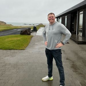 Meet your Posher, Joe